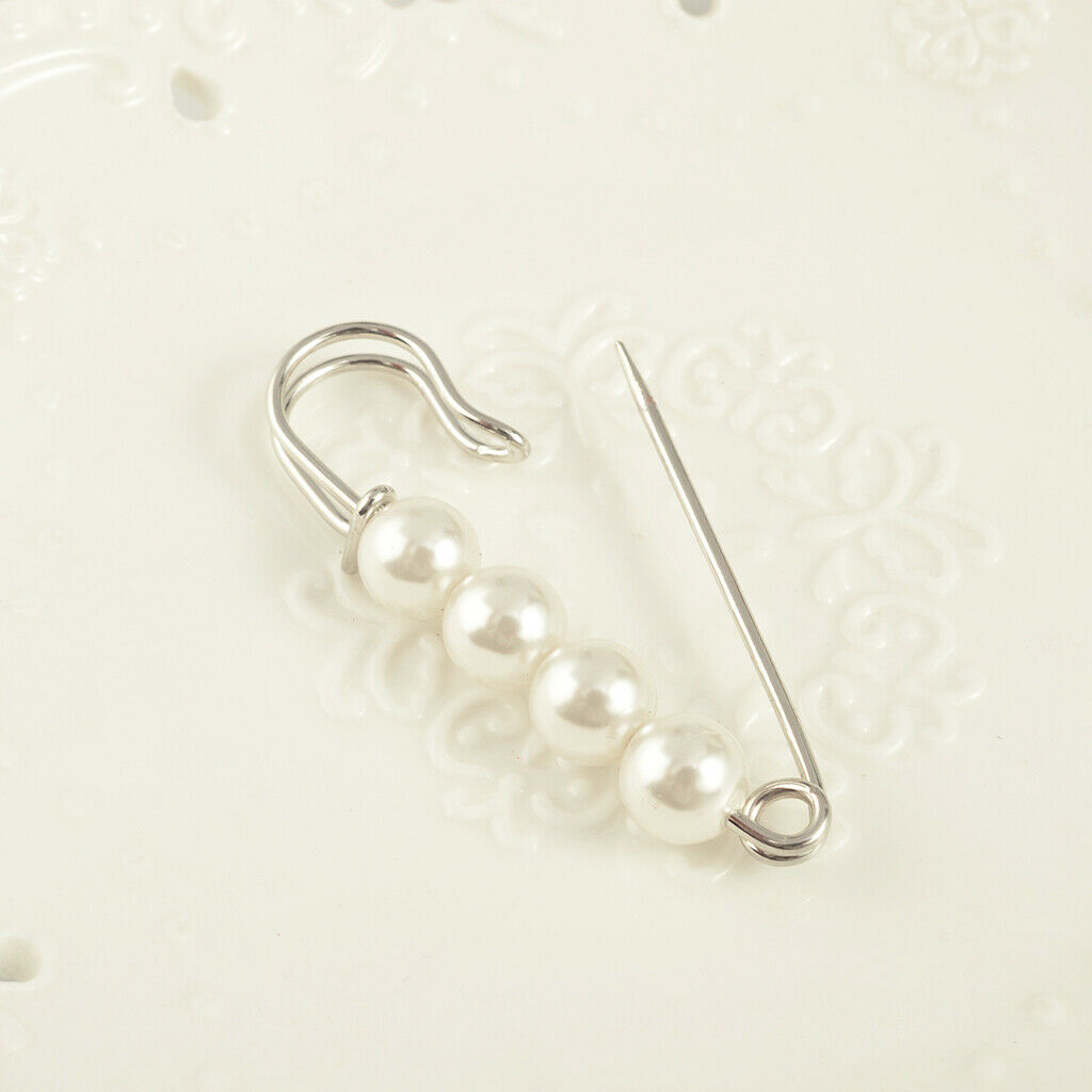 Fashion Pearls Brooch Mini Femle Scarf Safety Pin Badge Corsage Costume
