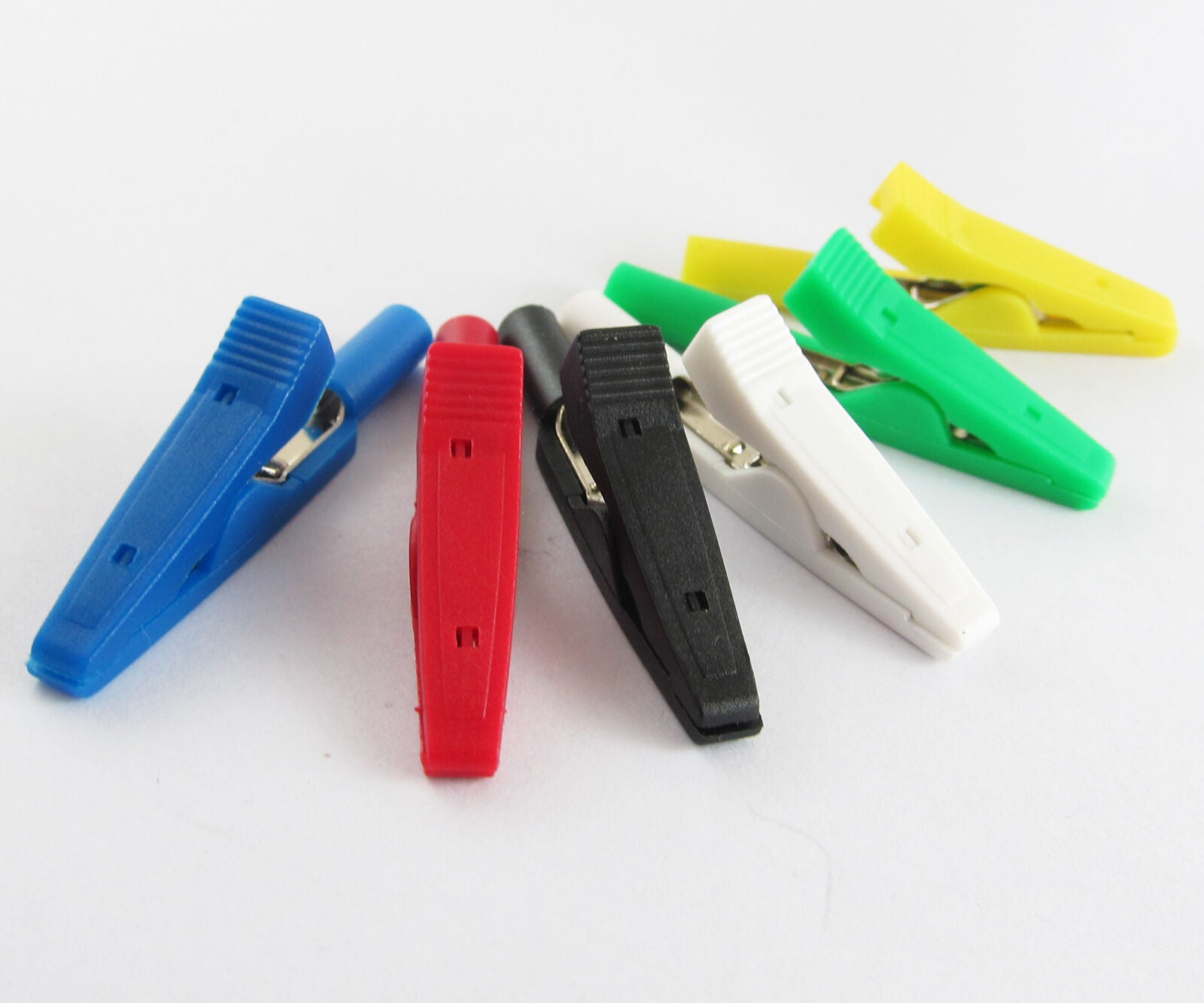 6pcs Full Insulated Alligator Clip to 2mm Banana Female Test Adapter 6 Colors