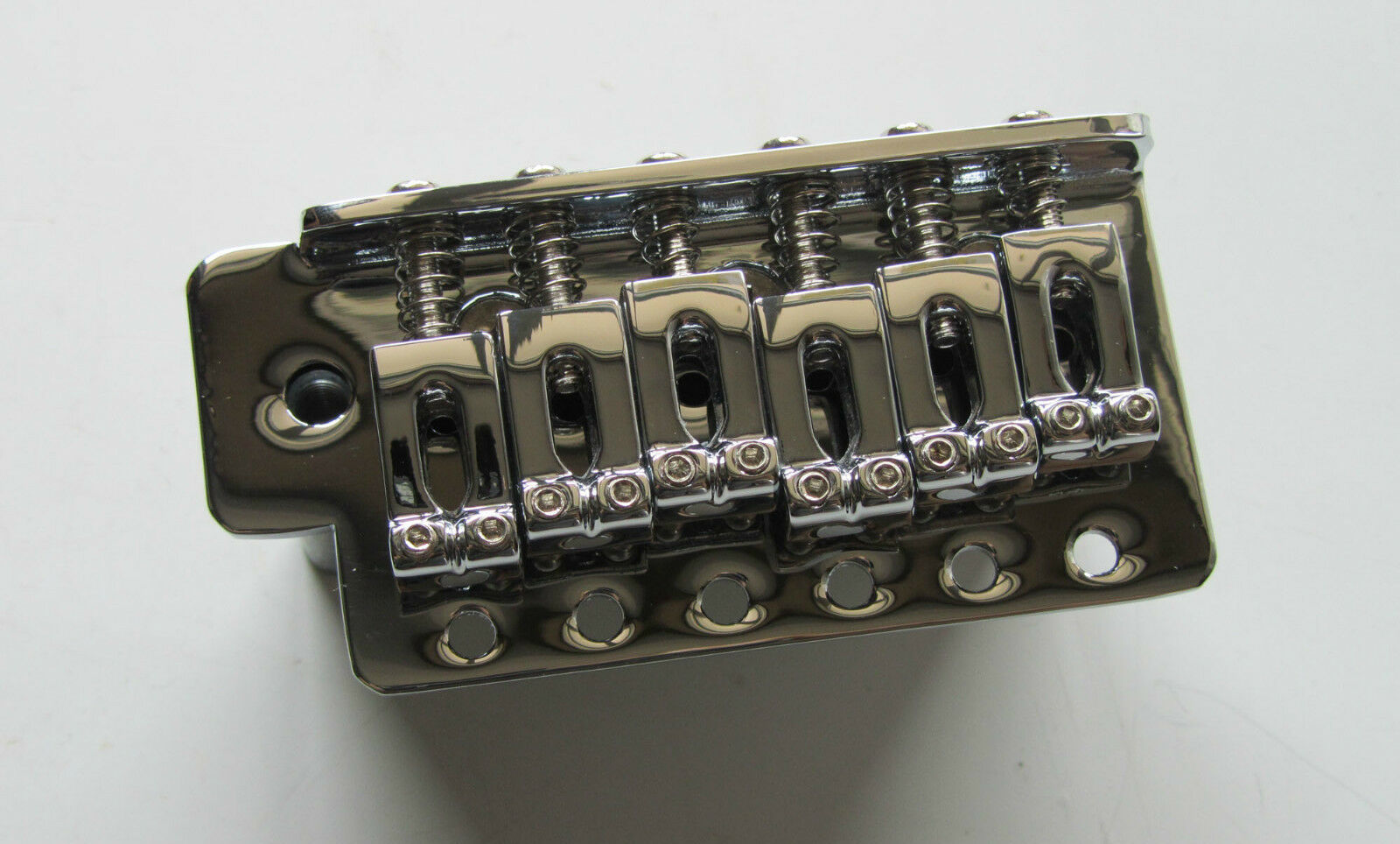 Chrome ST/Strat Style Guitar Tremolo Bridge Locking System for Stratocaster