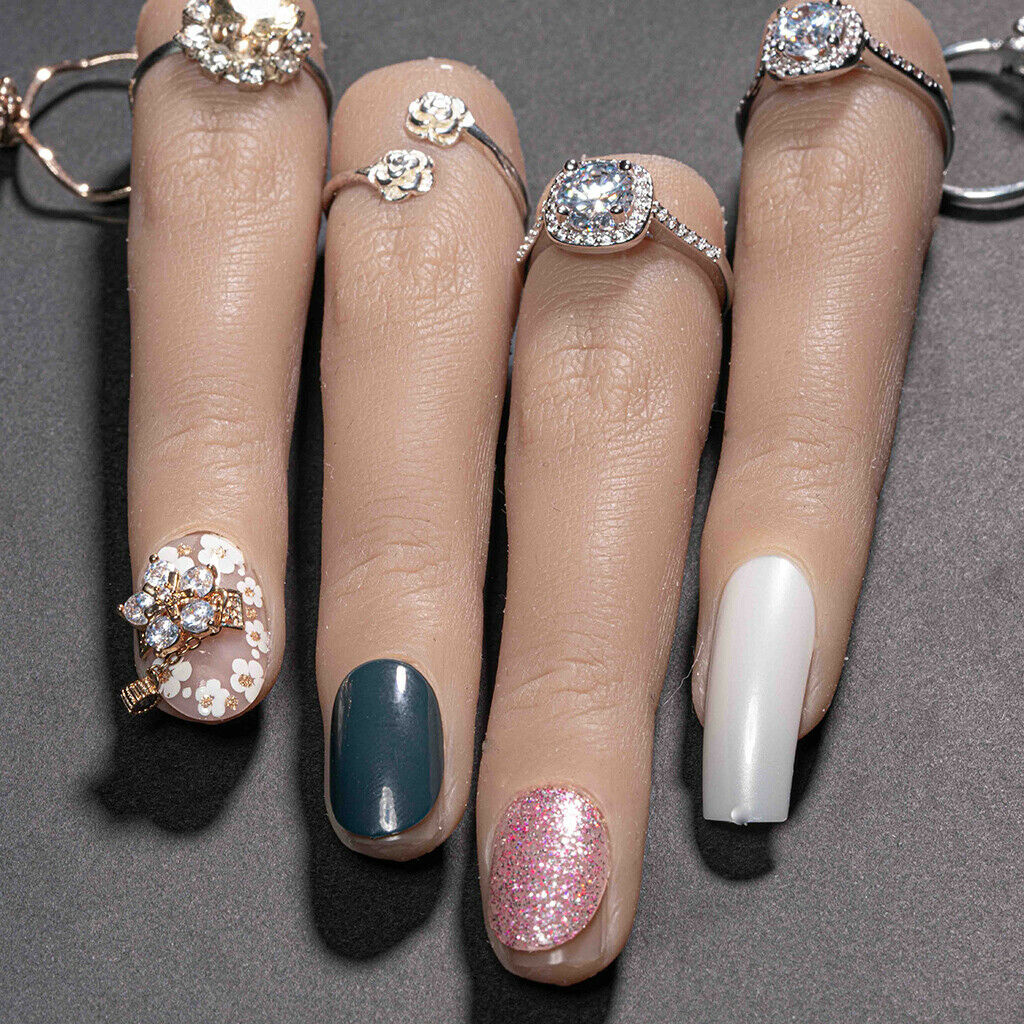 2 Pieces False Practice Finger Nail Art Training Finger for Acrylic Gel