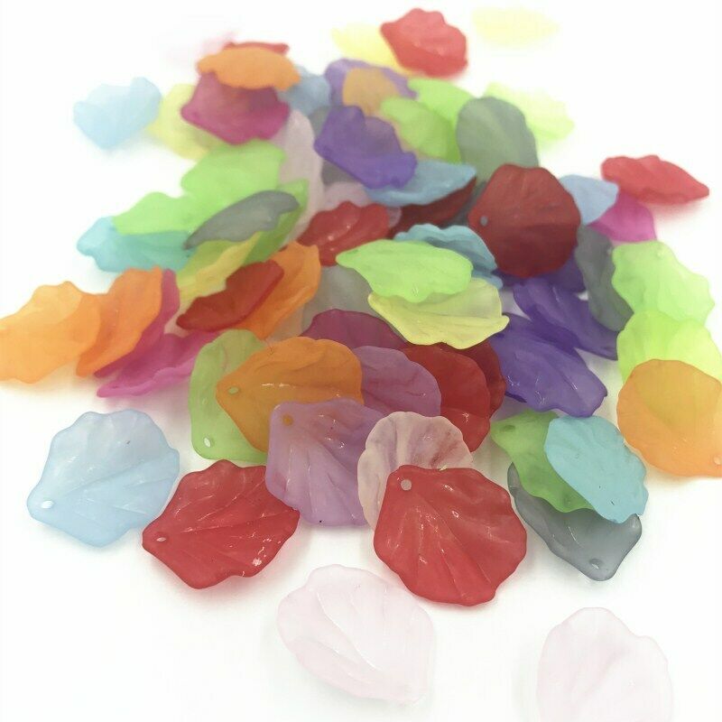 100pcs Mixed color leaf Pendant Acrylic Spacer Beads For Jewelry Making 20mm