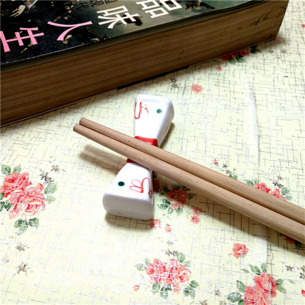 1Pc Japanese Style Porcelain Pillow Shape Chopstick Rest Rack Cutlery Pen Holder