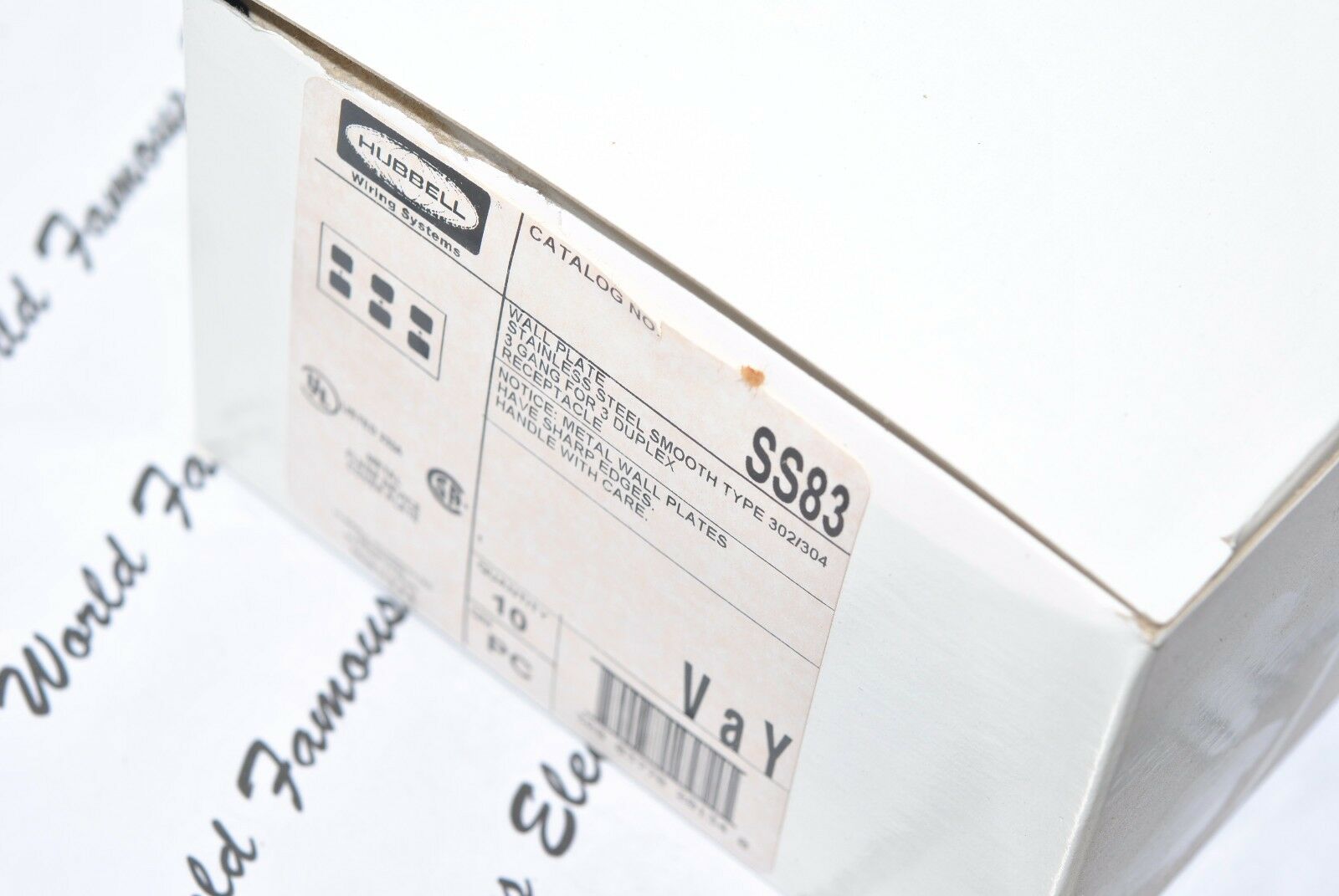 1pcs-HUBBELL SS83 Duplex Stainless Steel Standard Size Wallplate 3-Gang