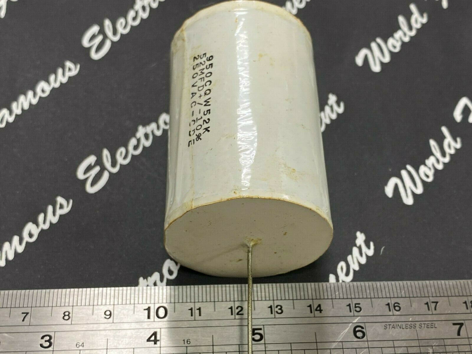 1pcs-CDE 950 52uF 250V(ac) 10% 950CQW52K Polypropylene Axial Film Capacitor