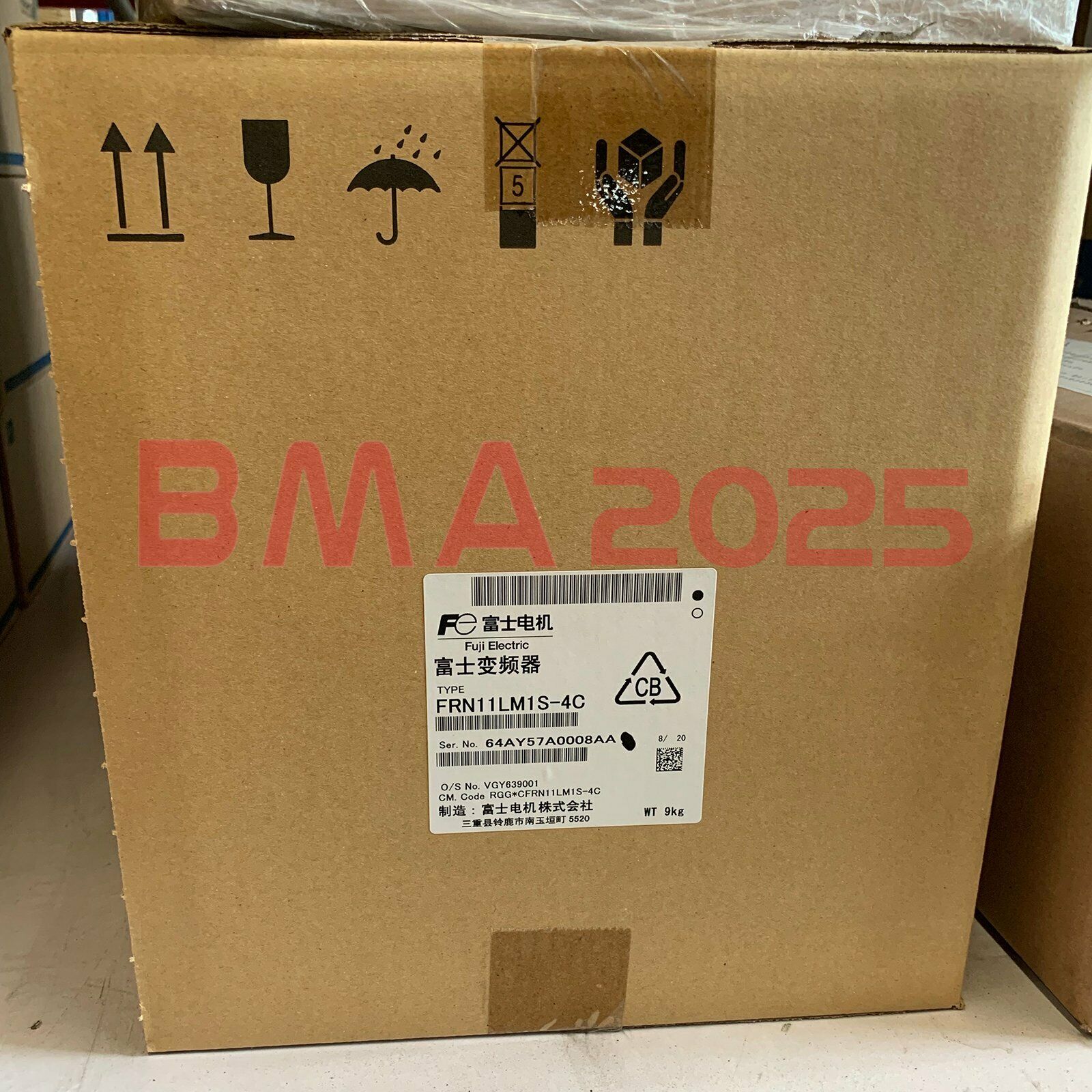 1PC Brand New Inverter 11KW/380V FRN11LM1S-4C 1year warranty DHL free Ship FU9T