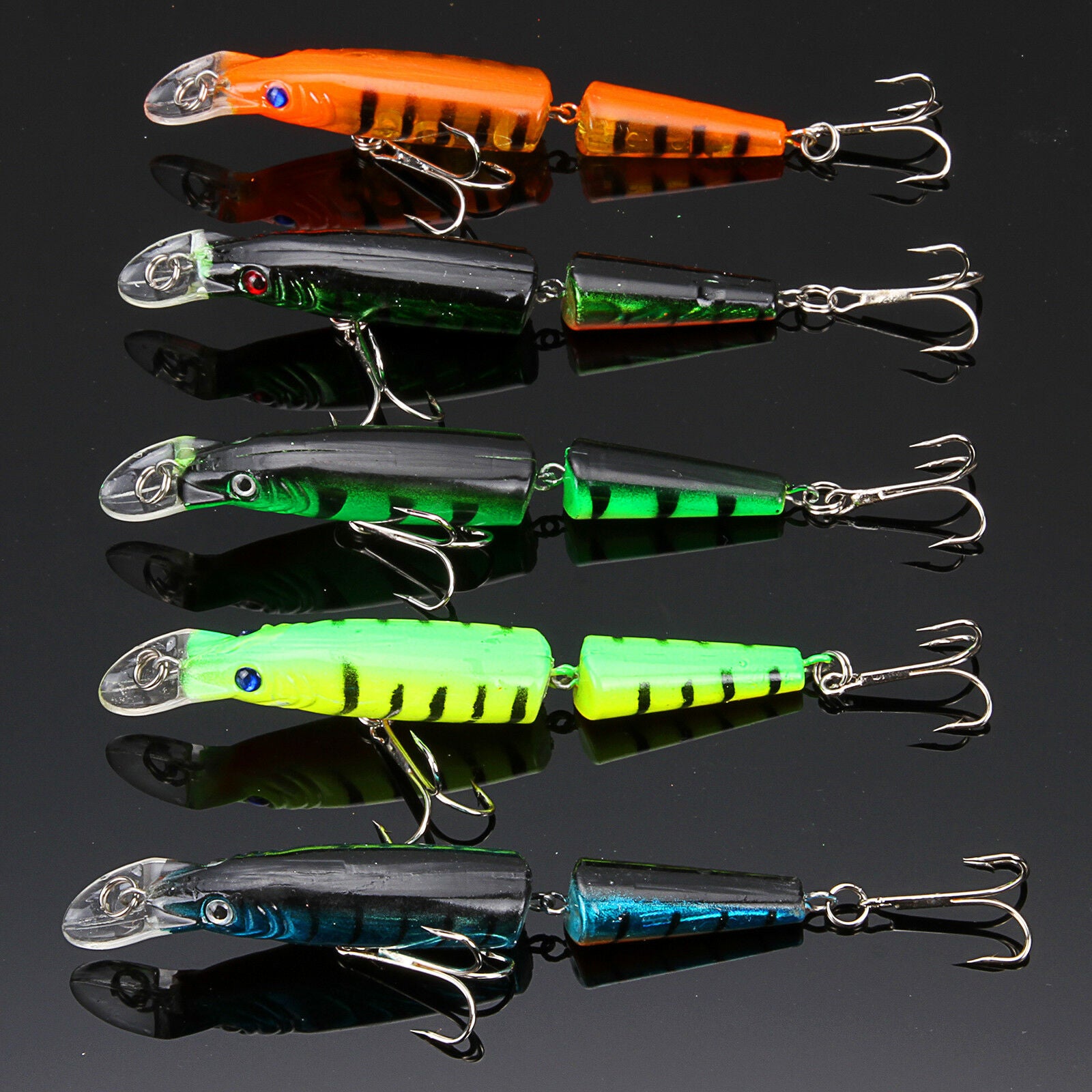 Lots 5pc 10.5cm Fishing Lures Bait Simulate Hard Bait Fishing Trackle & #6 Hook