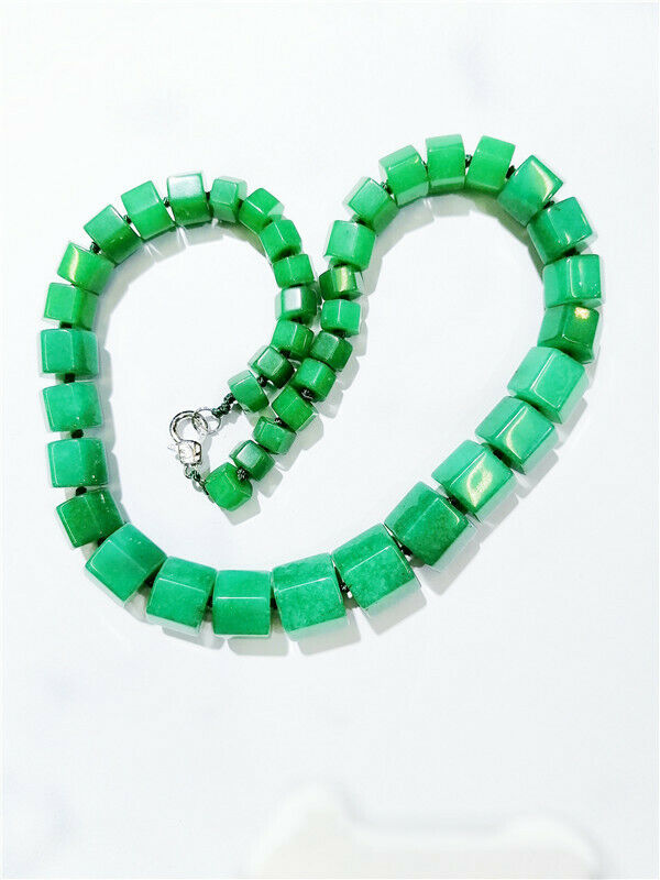 1 Strand New Green Malay Jade Hexagon Prism Beads Handmade Necklace 42cm HH8743