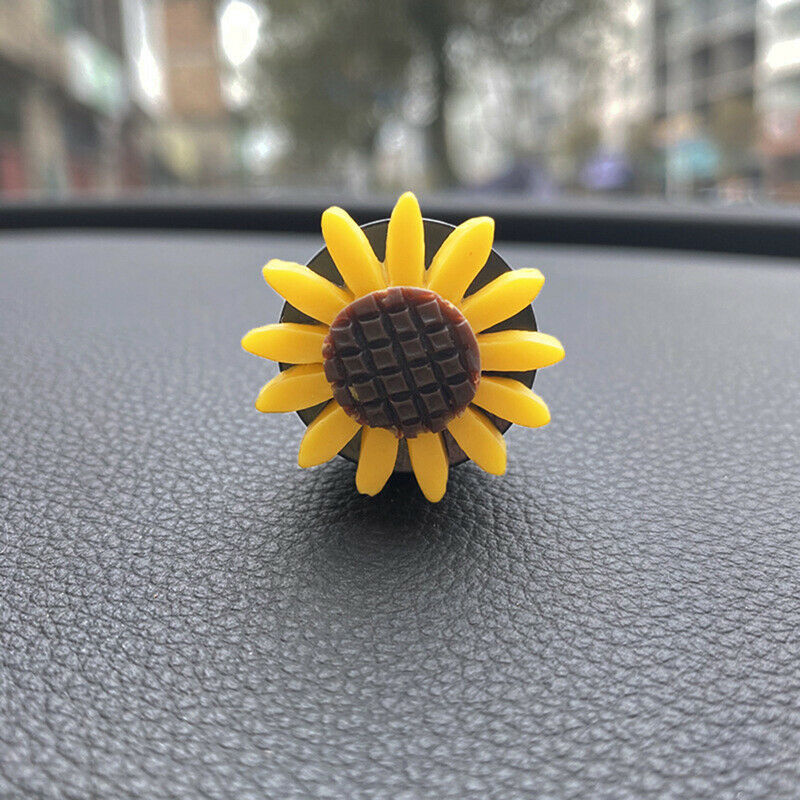 Car Air Outlet Perfume Clip Sunflower Air Conditioner Air Outlet AromatherapFCA