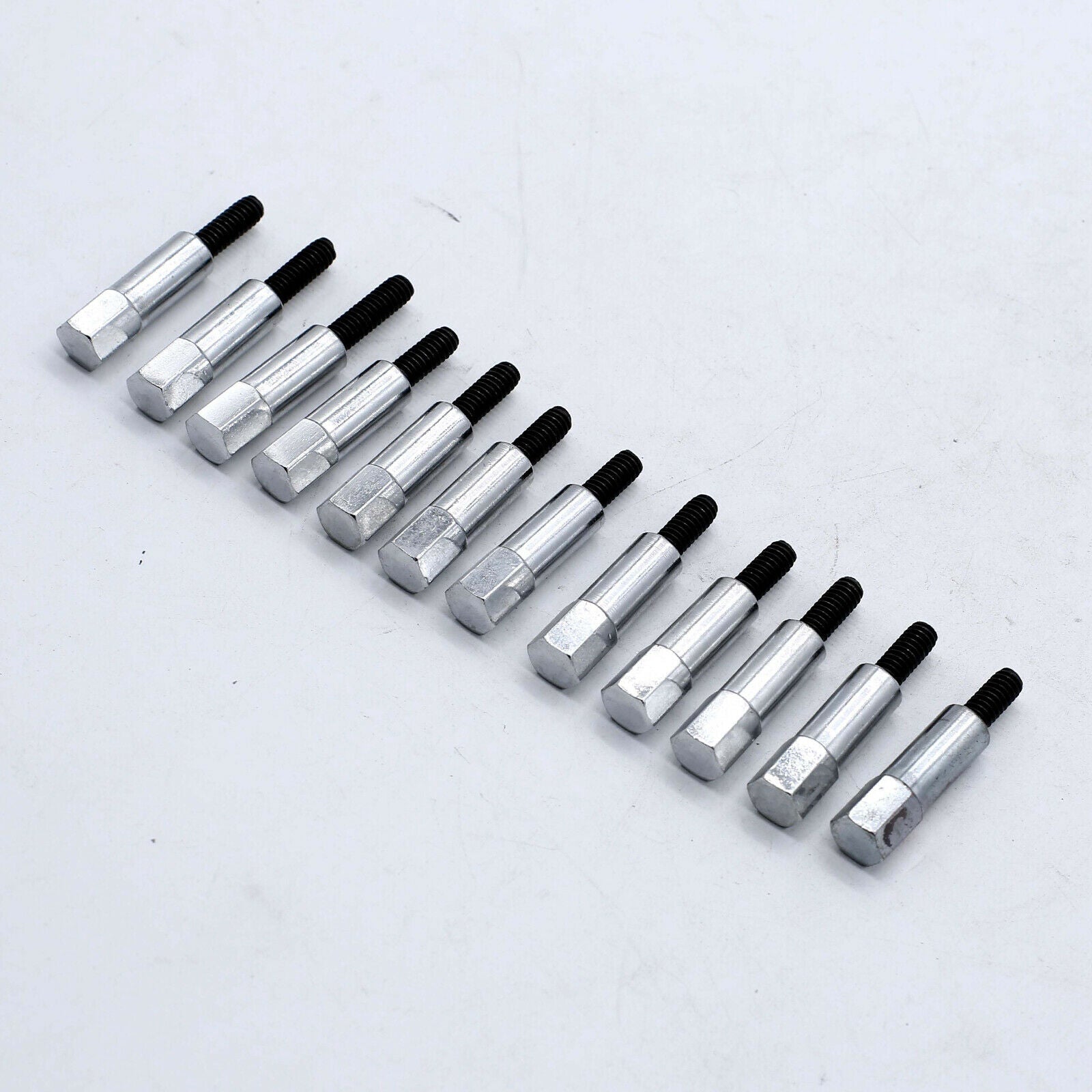 12-pack Valve Cover Bolt Stud Kit for Chevy 302 305 383 Engines Easy Install