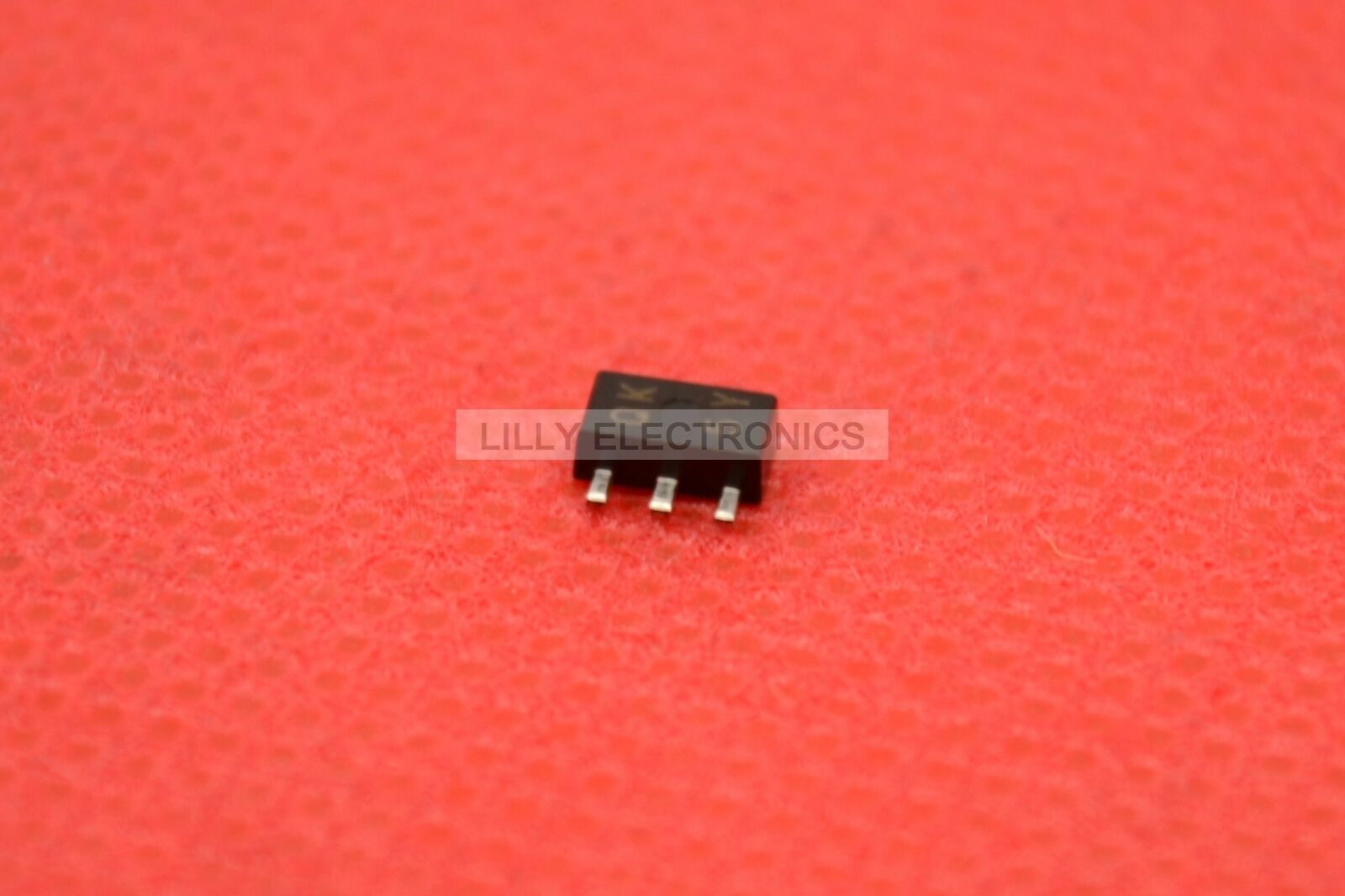 5pcs/Lot 2SC2954 Paket: SOT-89 NPN SILIKON EPITAXIAL TRANSISTOR POWER MINI MOULD