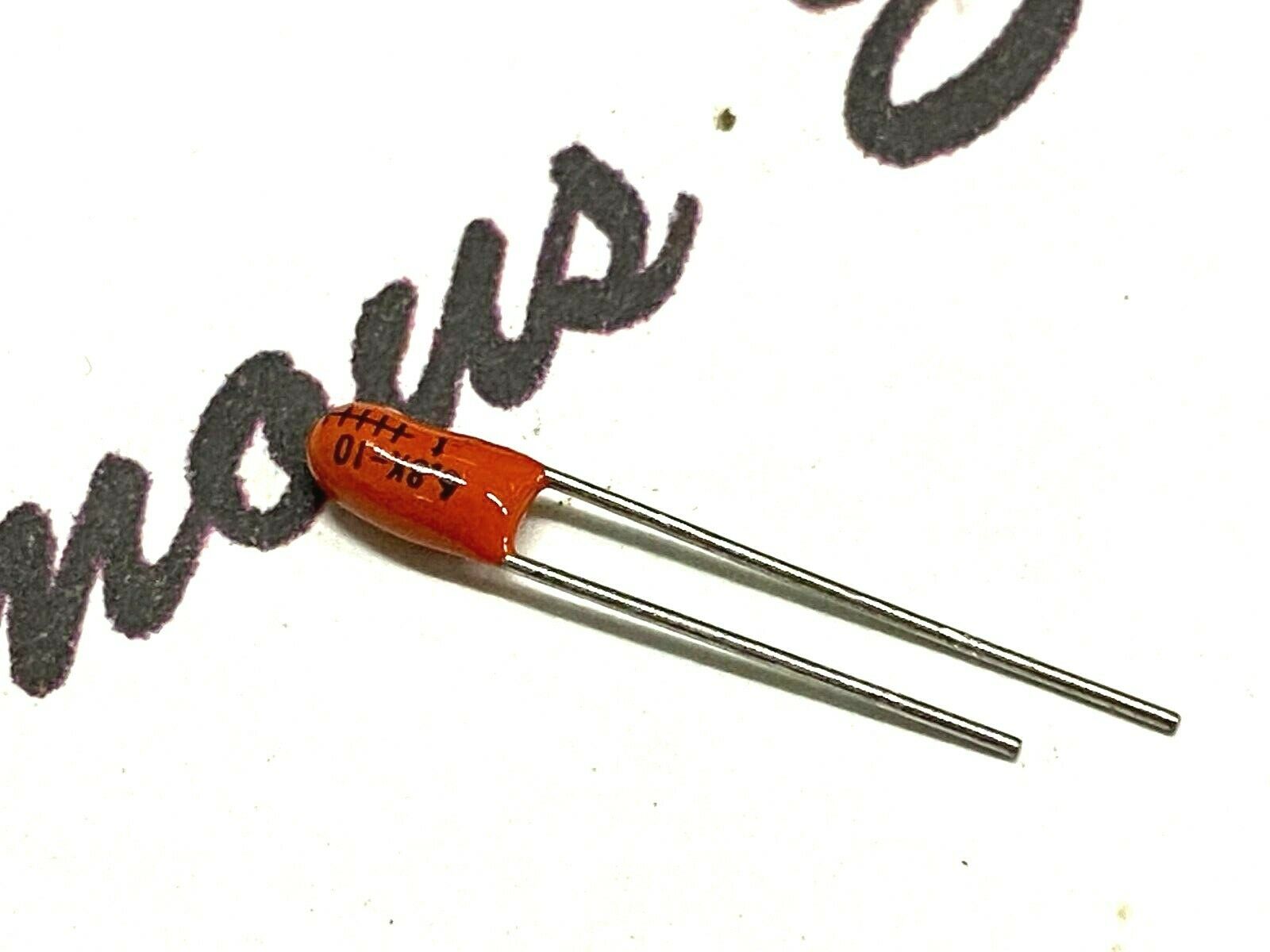 20pcs- 6.8uF (6,8µF) 10V Tantalum Radial Dipped Capacitor Orange