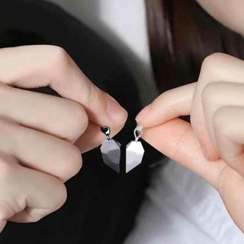 Shop-Story - Challenge Heart: Pendants Magnetic For Couple Shape Heart