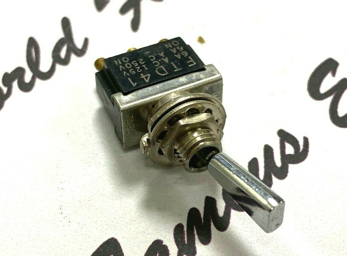 1pcs - OHTO FTD41 6A 125/250 Vac ON/ON Switch - JAPAN