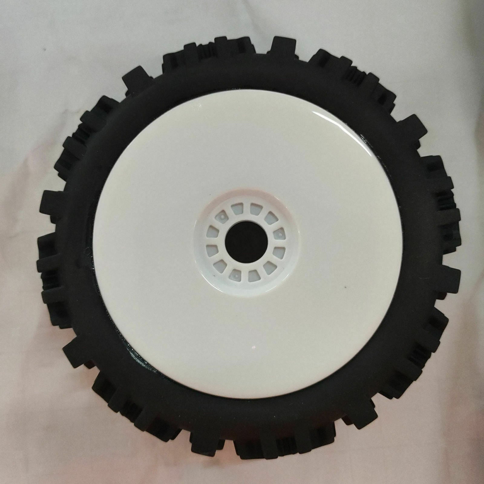 4pcs 1/8 Scale RC Rubber Tires w/ Hex 17mm Wheels Rims For RC On-Road Buggy Car