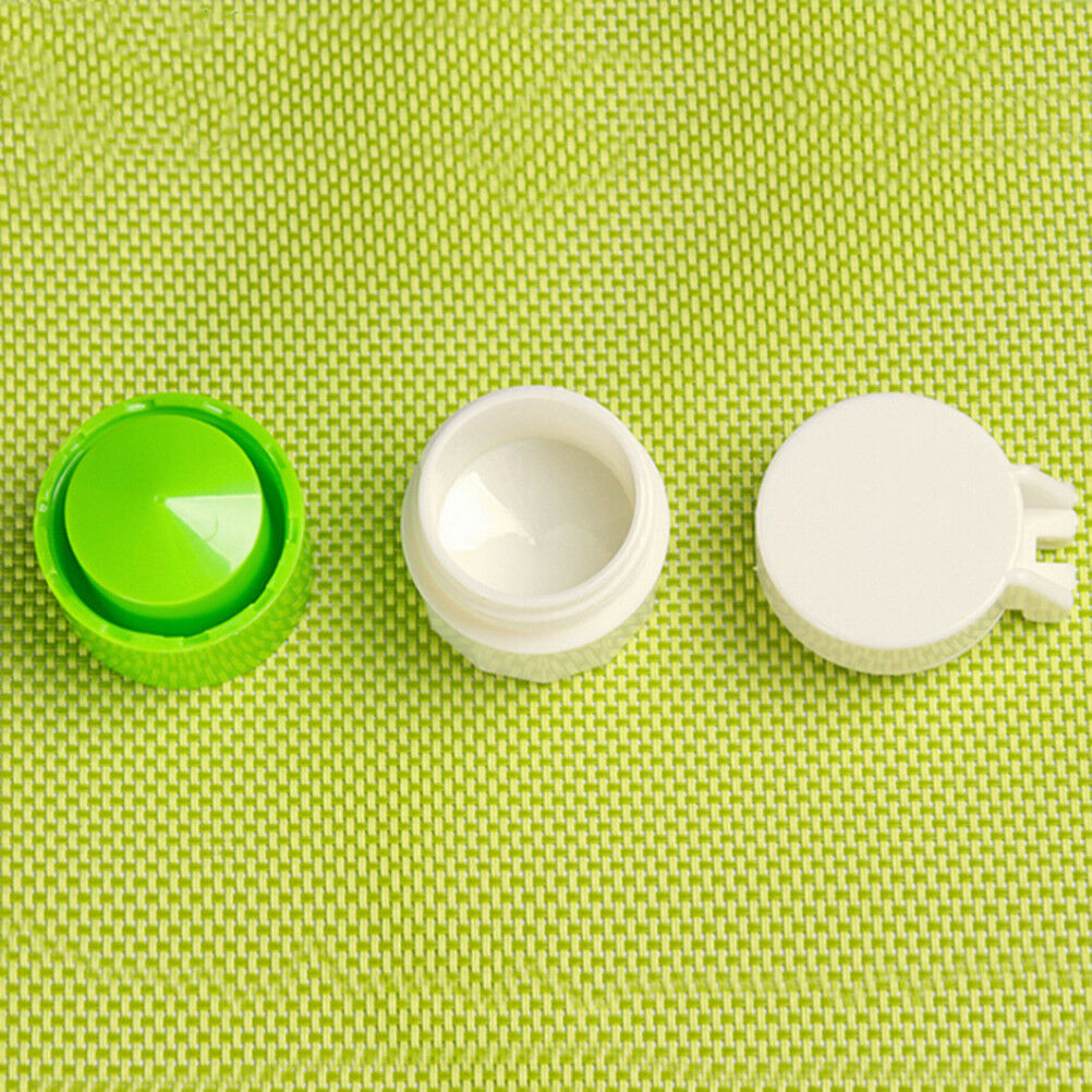 1Pc Pill Crusher Grinder Splitter Divider Cutter Storage Case Container Bo.l8