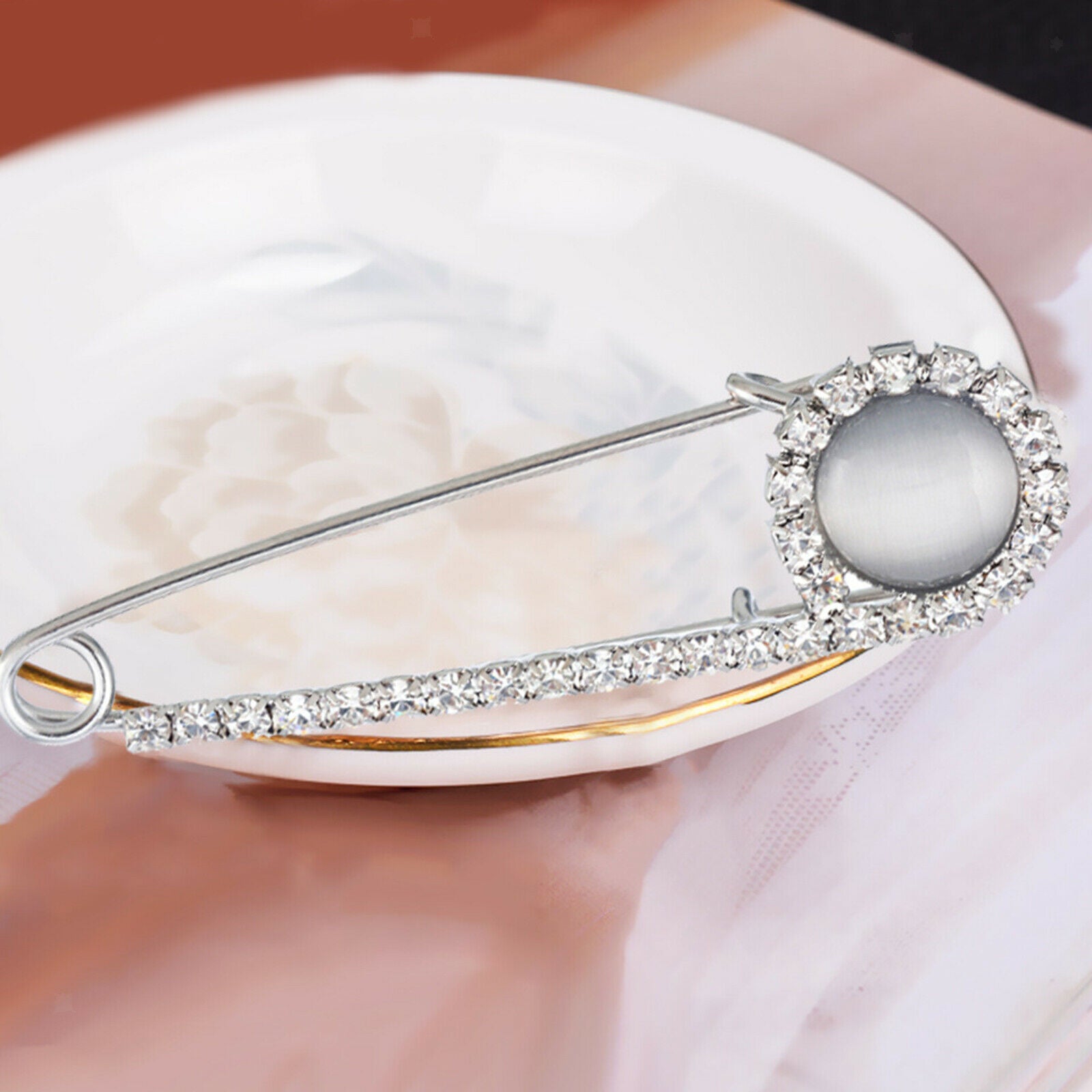 6Pcs Exquisite Women Decorative Crystal Brooch Pins Buckle Shawl Clips