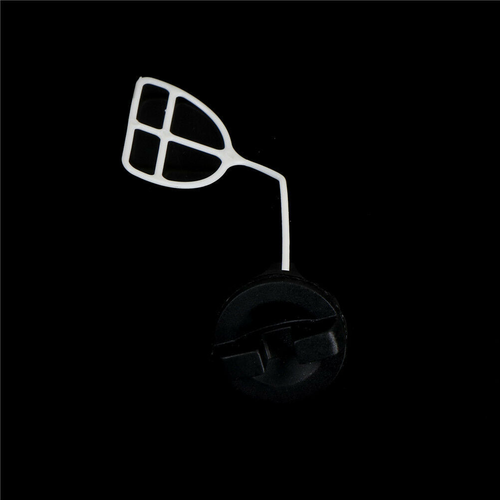 2Pcs/set Tool Parts Plastic Chainsaw Spare Part Chainsaw Fuel Cap and Oil.l8