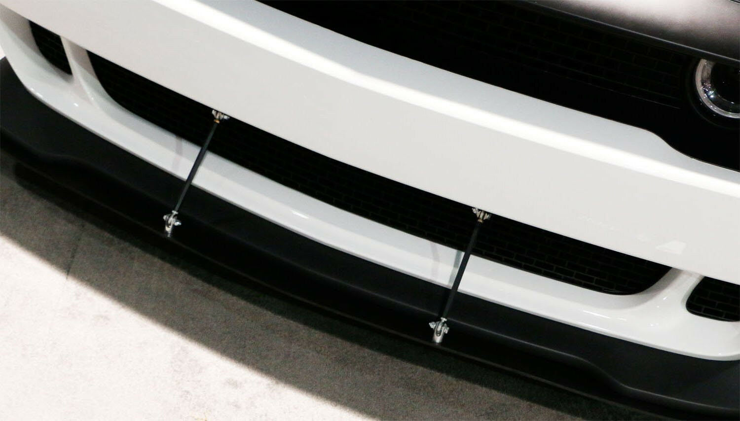 2xAdjustable Front Bumper Lip Splitter Strut Rod Tie Stainless Steel Support Bar