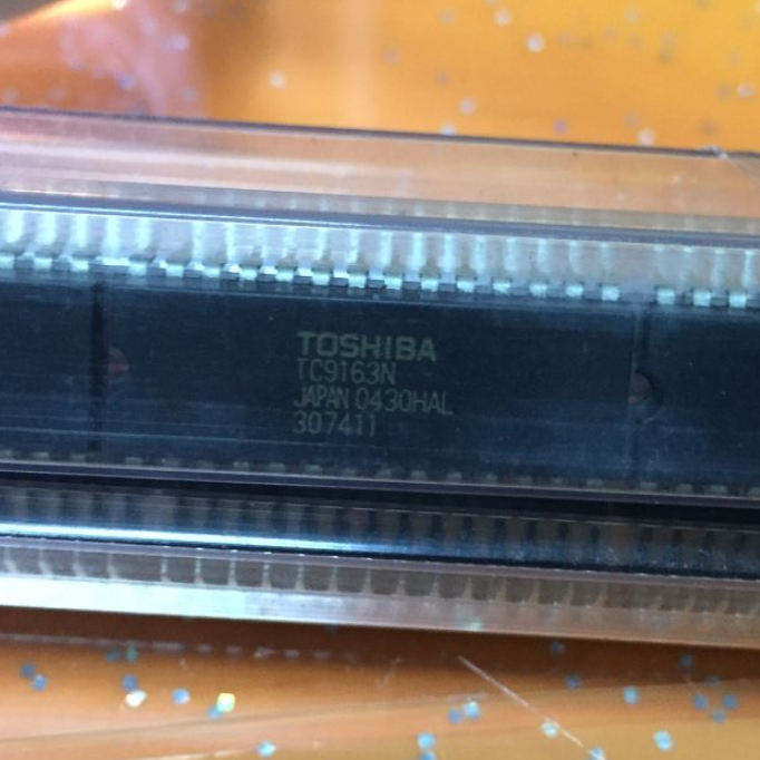 1PCS  IC TOSHIBA DIP-28(SDIP-28) TC9163N TC9163