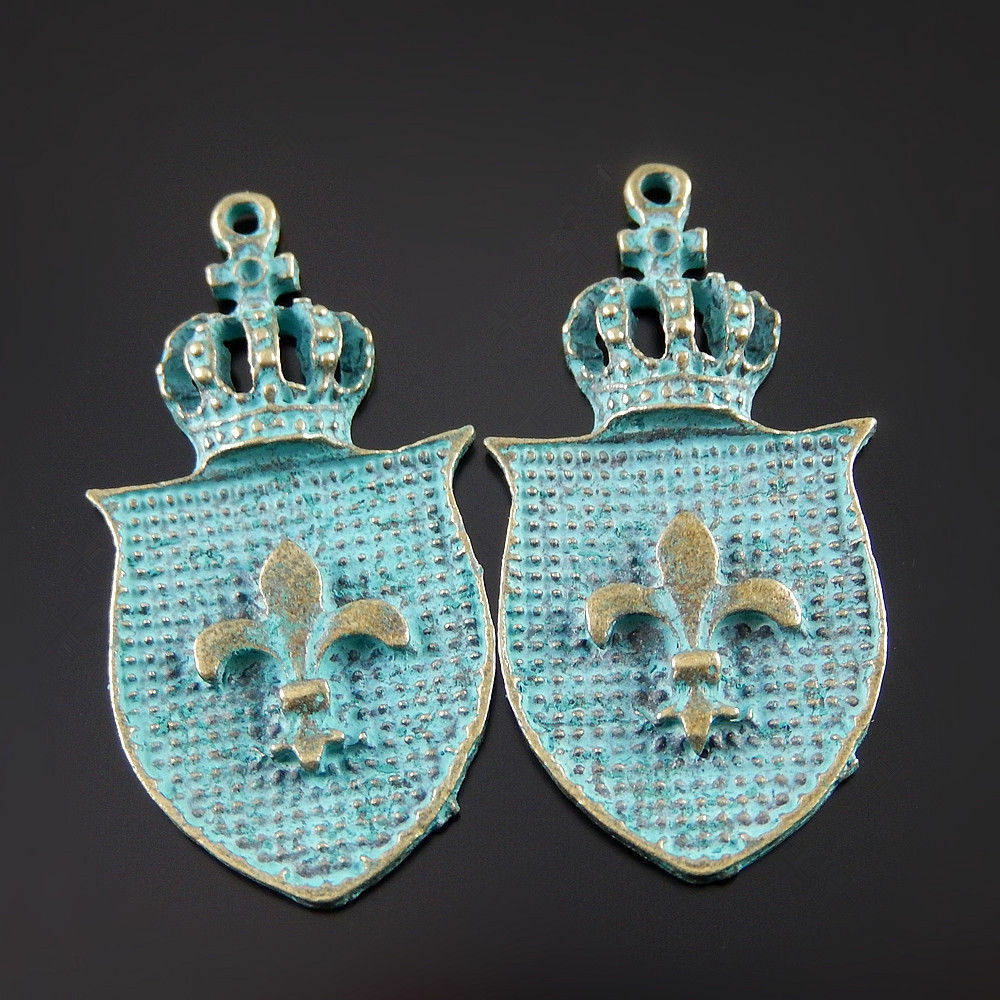 20 pcs Antiqued Zinc Alloy Green Badge Charms Pendant Findings 40x21mm 52076