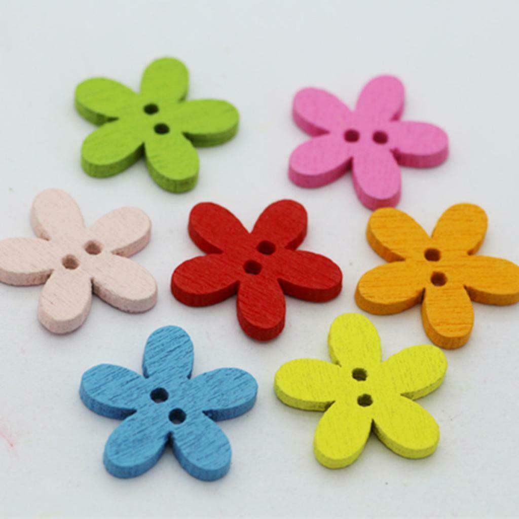 100Pcs Wood Buttons Sewing Scrapbooking Crafting Flower Shaped 2 Holes Mixed