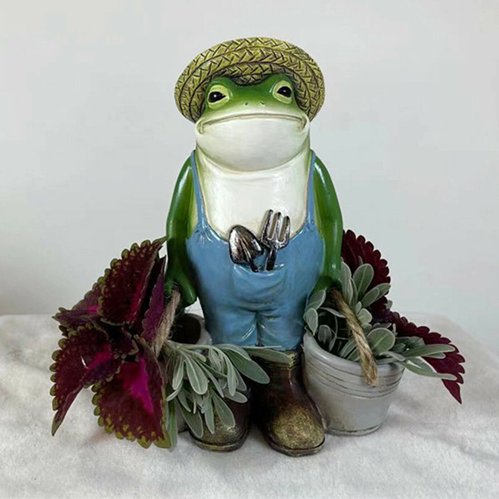 Cactus Succulent Plant Pot Planter Flower Pot Decor Frog Animals Statues