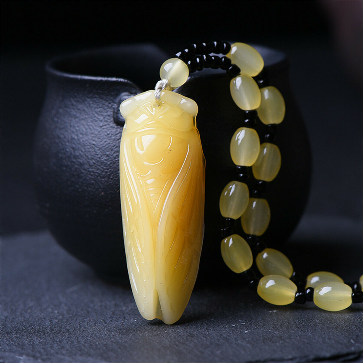 Natural Yellow Jade Cicada Carved Amulet Lucky Pendant Beads Necklace Jewelry