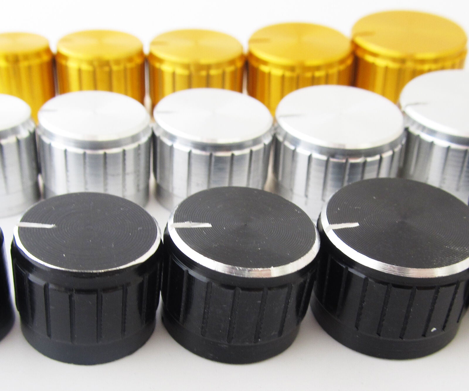 100pcs 26x17mm Circular Knob Aluminium Cover for Audio Volume Tone Control