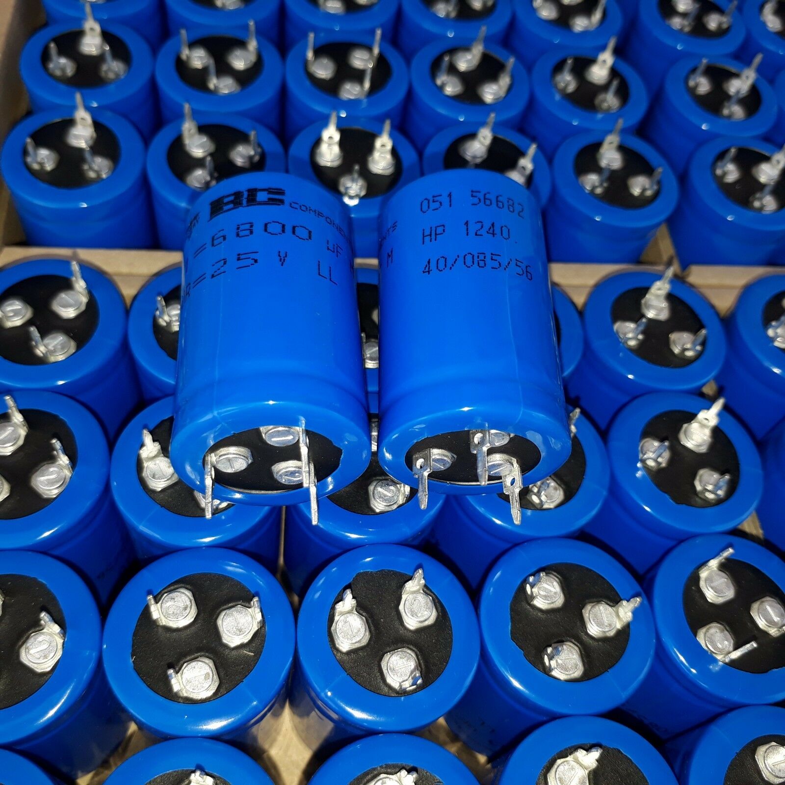 10PCS NEW 6800uF 25V BC VISHAY 051 LONG LIFE HI END CAPS FOR AUDIO !!