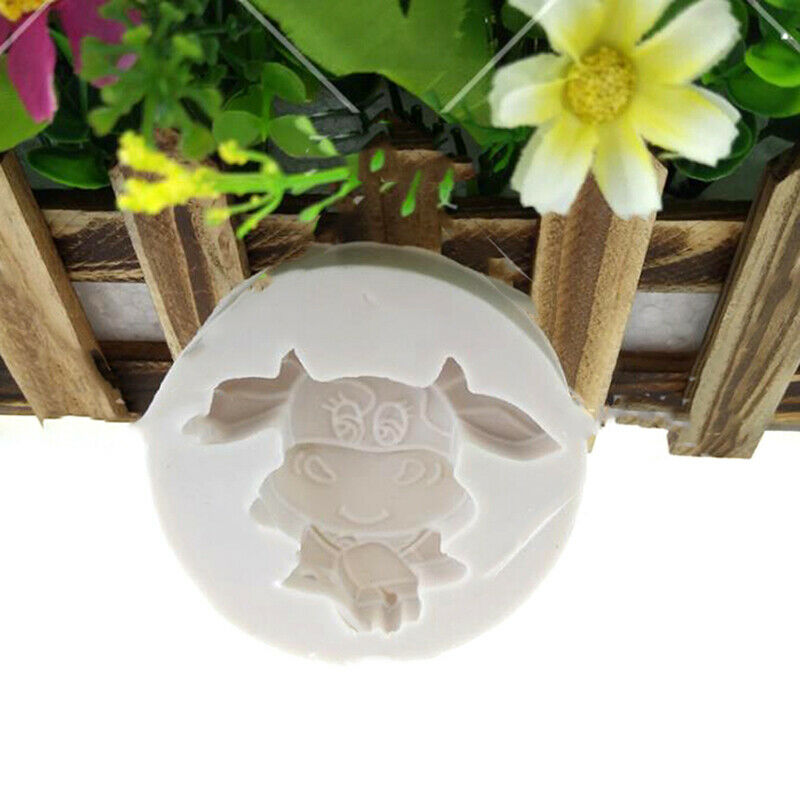 Zodiac Cow Design Shape Silicone Mold DIY Cake Baking Tool Chocolate Cand.l8
