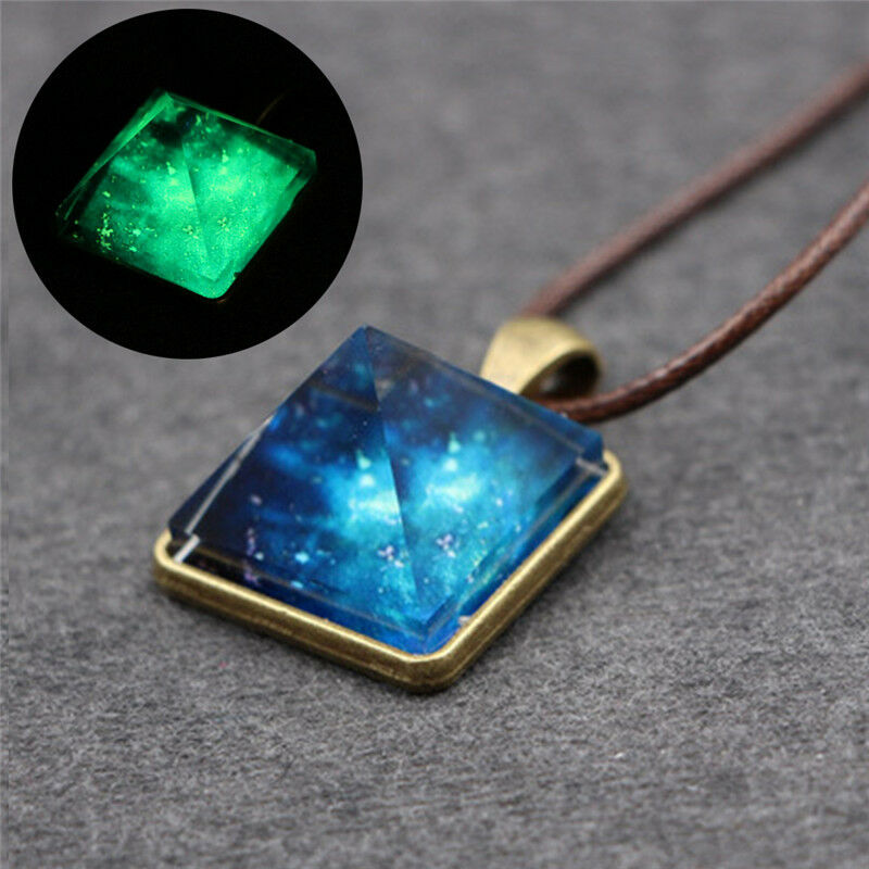 Pyramid Natural Luminous Beauty Pendant Fantasy Luminous Star Necklac.l8
