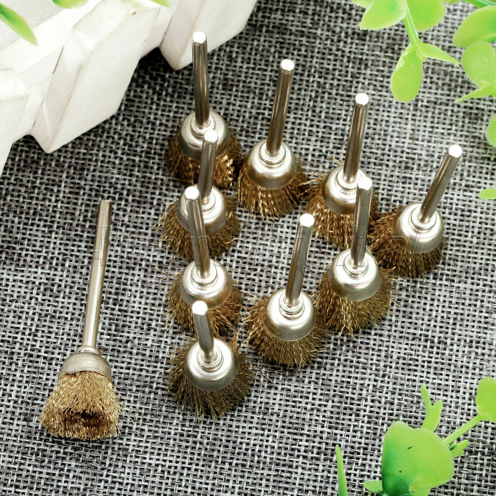 10Pcs 3mm Shank Mandrel Brass Wire Wheel Brushes Rotary Tool Grinder Accessories