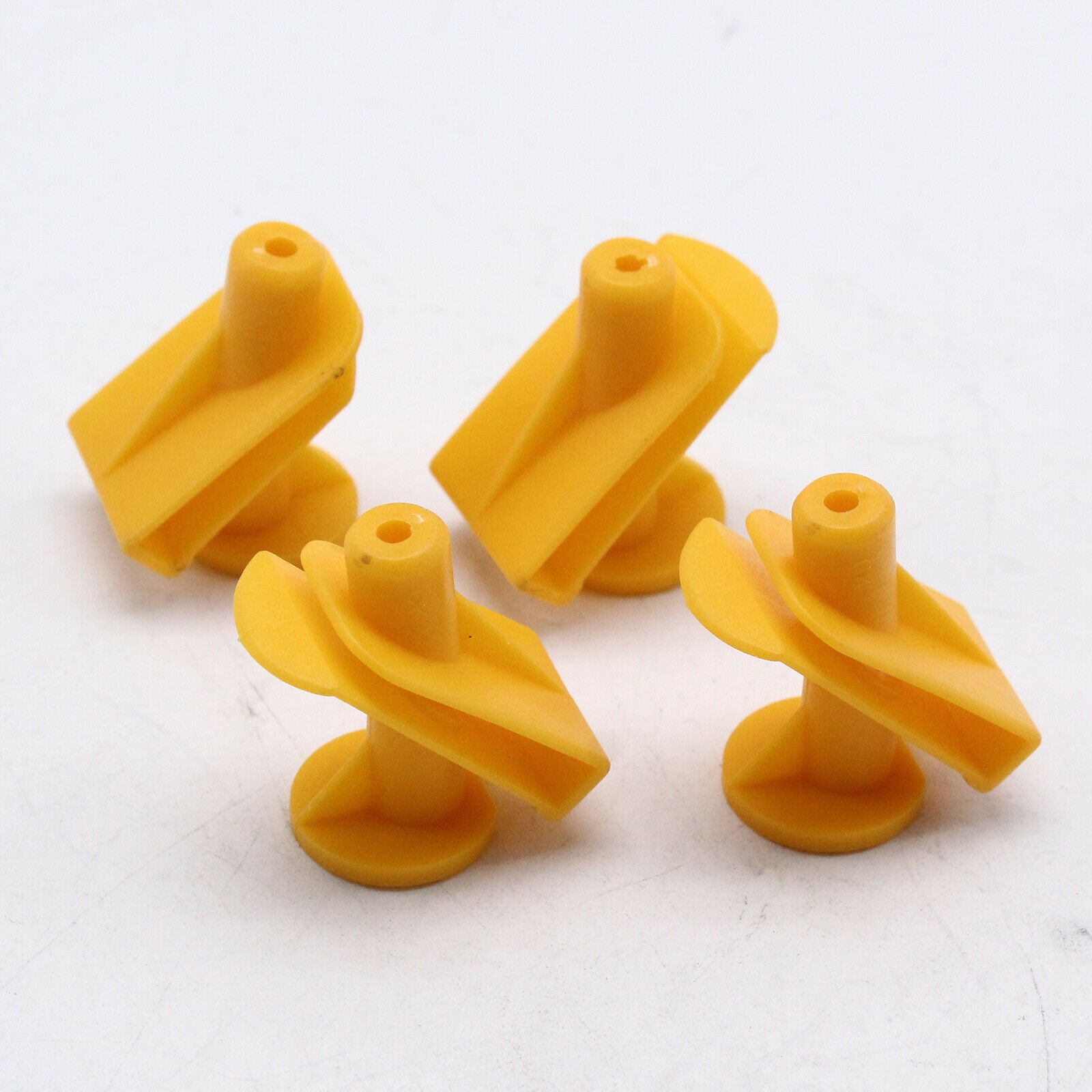 Undertray Mounting Clips 0019913970 for Smart 450 2008-2014 Spare Parts