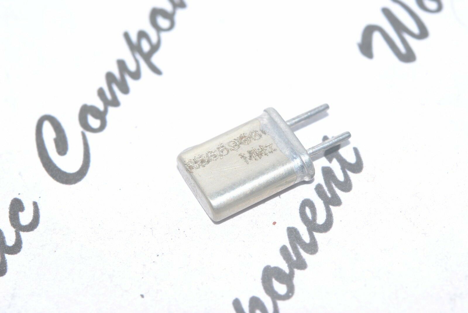 1pcs - 56.59666MHZ Quartz Crystal Resonator / XTAL