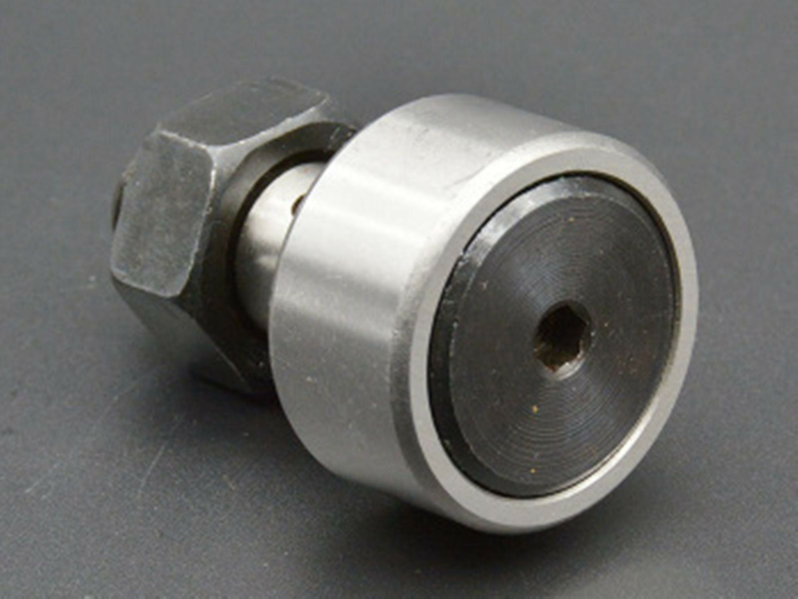 1Pcs KR22/CF10 Cam Follower Needle Roller Track Bearing Bolt Guide 22mm Wheel