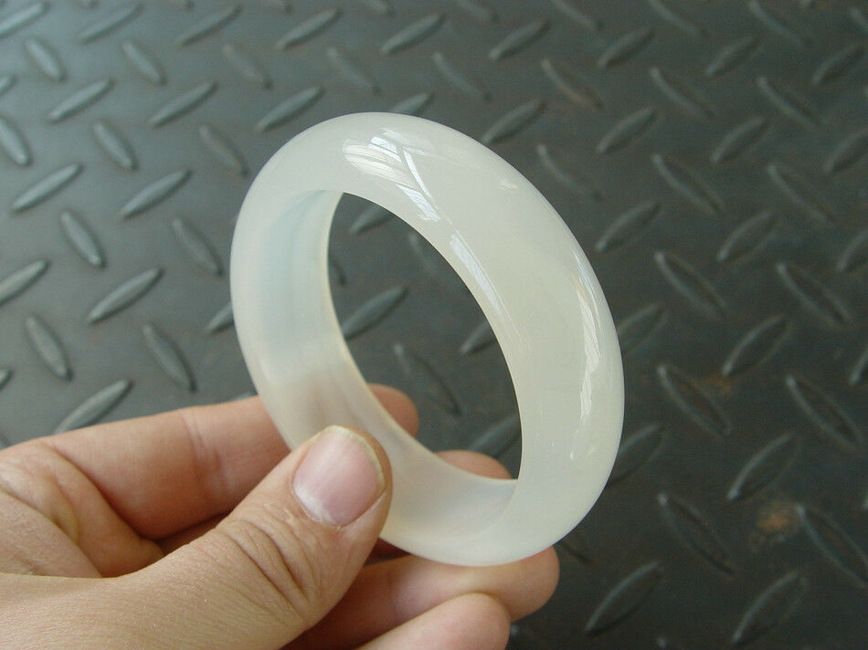 Natural Madagascar Marine Chalcedony Agate Jade White Bangle Bracelet 58-60mm