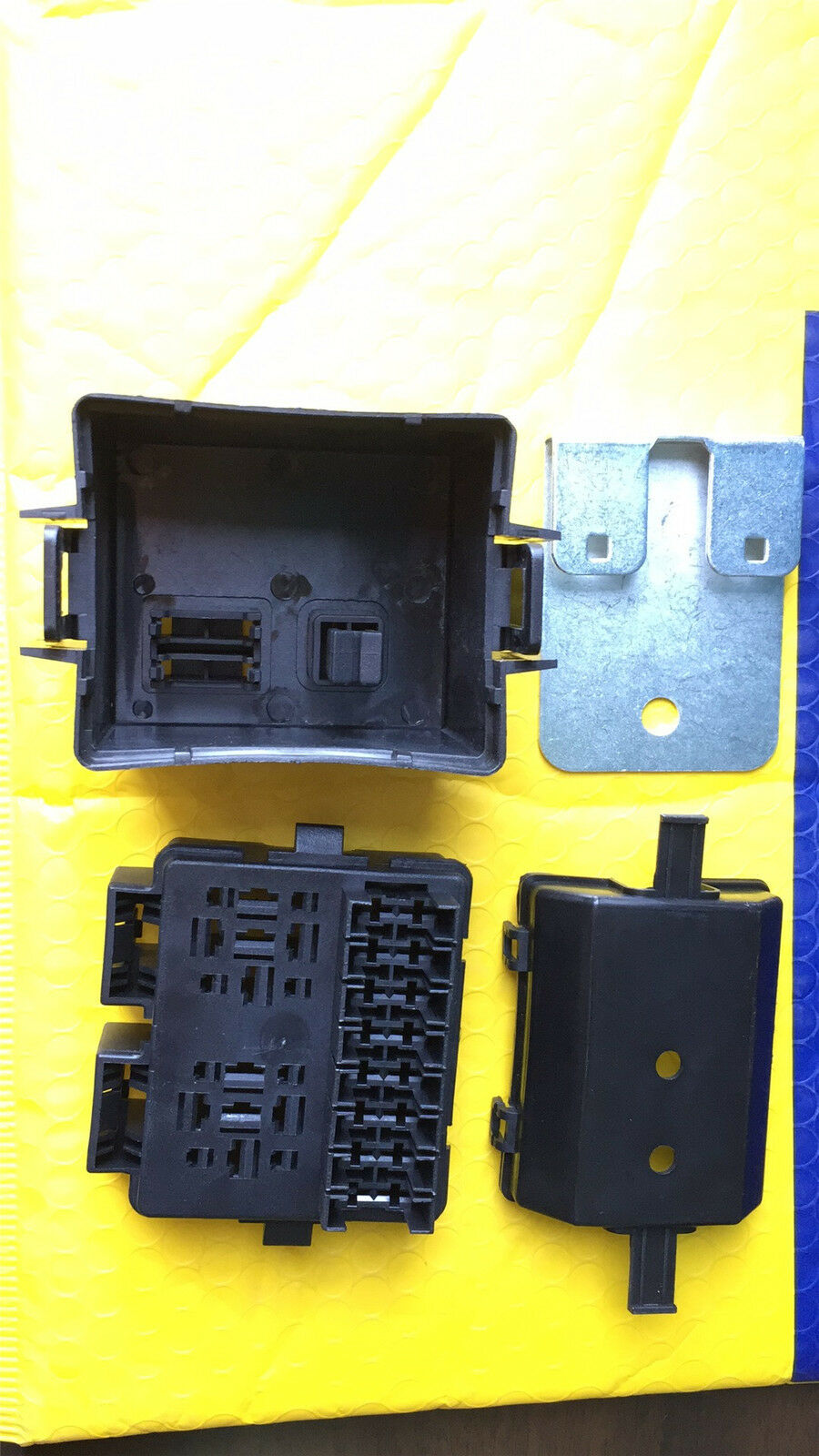 2Way Circuit Car Boat Auto Relay Blade Fuse Box Holder Kits Anti-vibration Cover