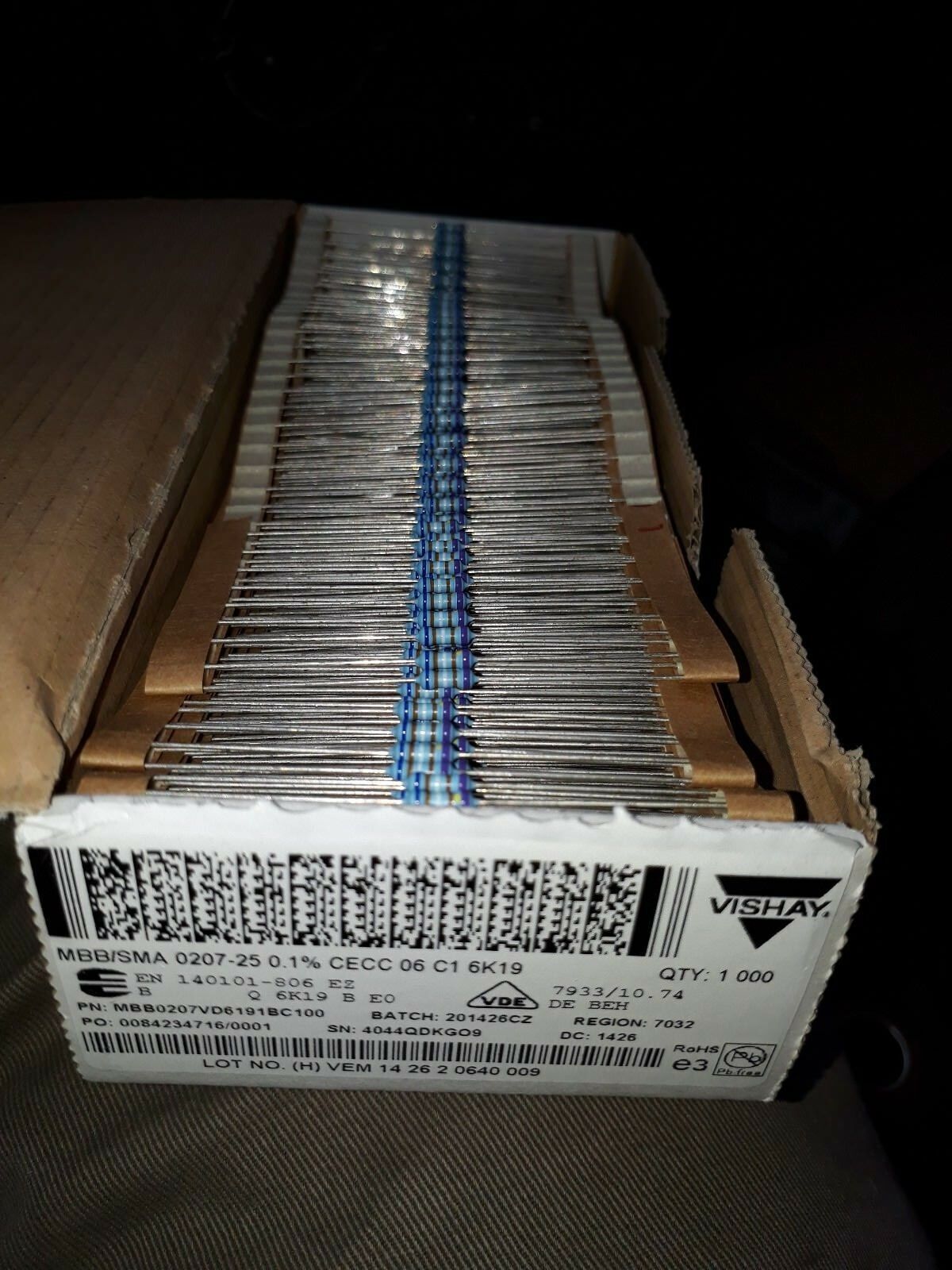 100x VISHAY SMA0207-25 0.6W 6k19 0.1% 25ppm HI END PRECISION RESISTORS FOR AUDIO