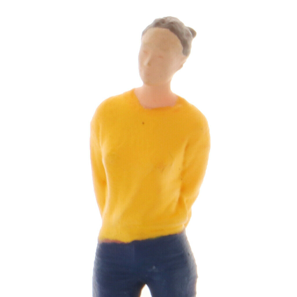 1:64 S Scale Figures Character Men Women Diorama Decor Yellow+Dark Blue