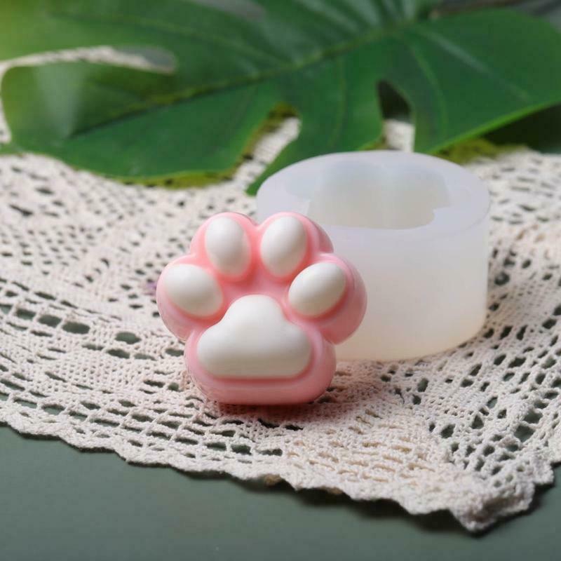 Unique Cat Paw Candle Silicone Mold Creative Handmade Aromatherapy Candle Mould
