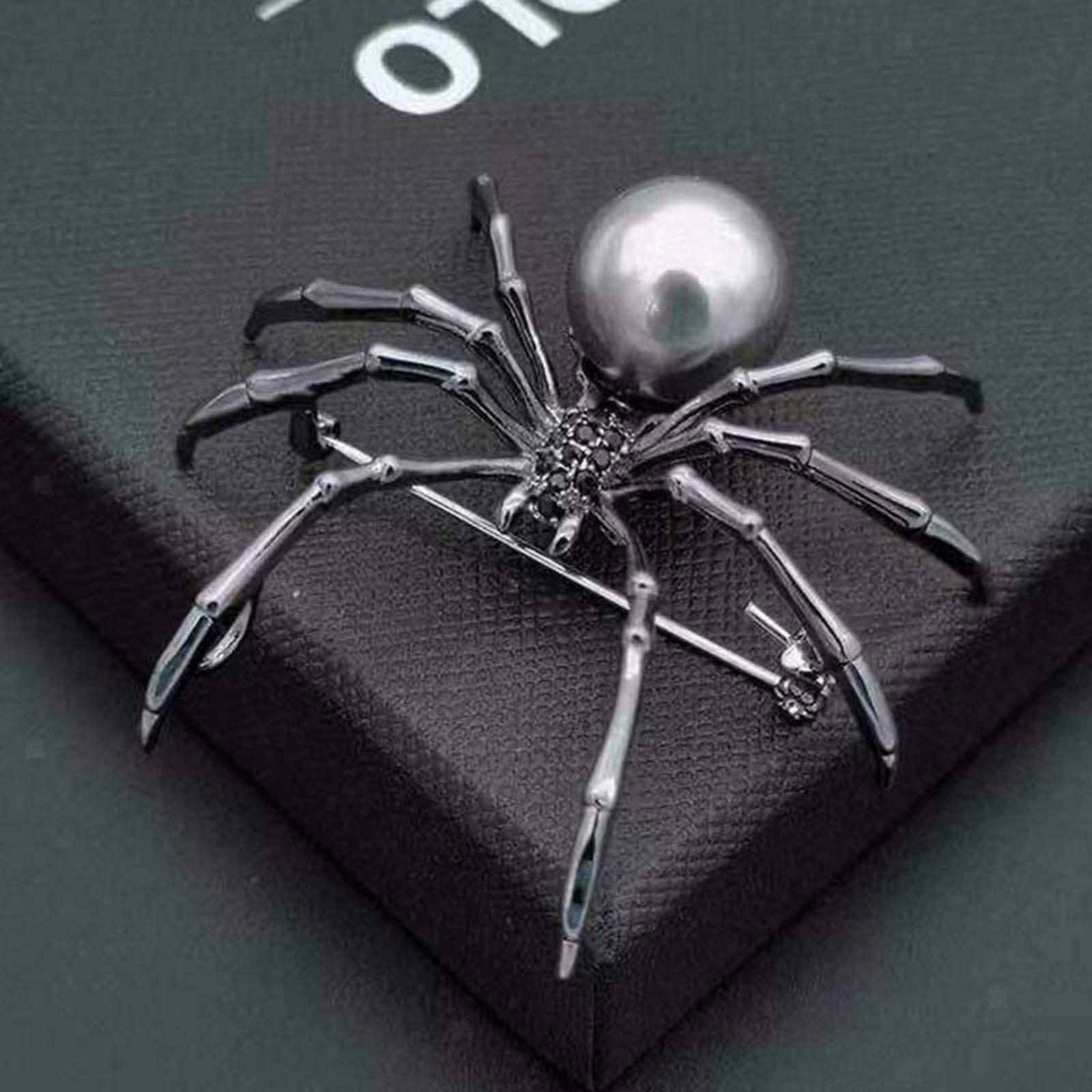 Alloy Retro Style Spider Brooches Female Witch Bridal Brooch Pin Halloween