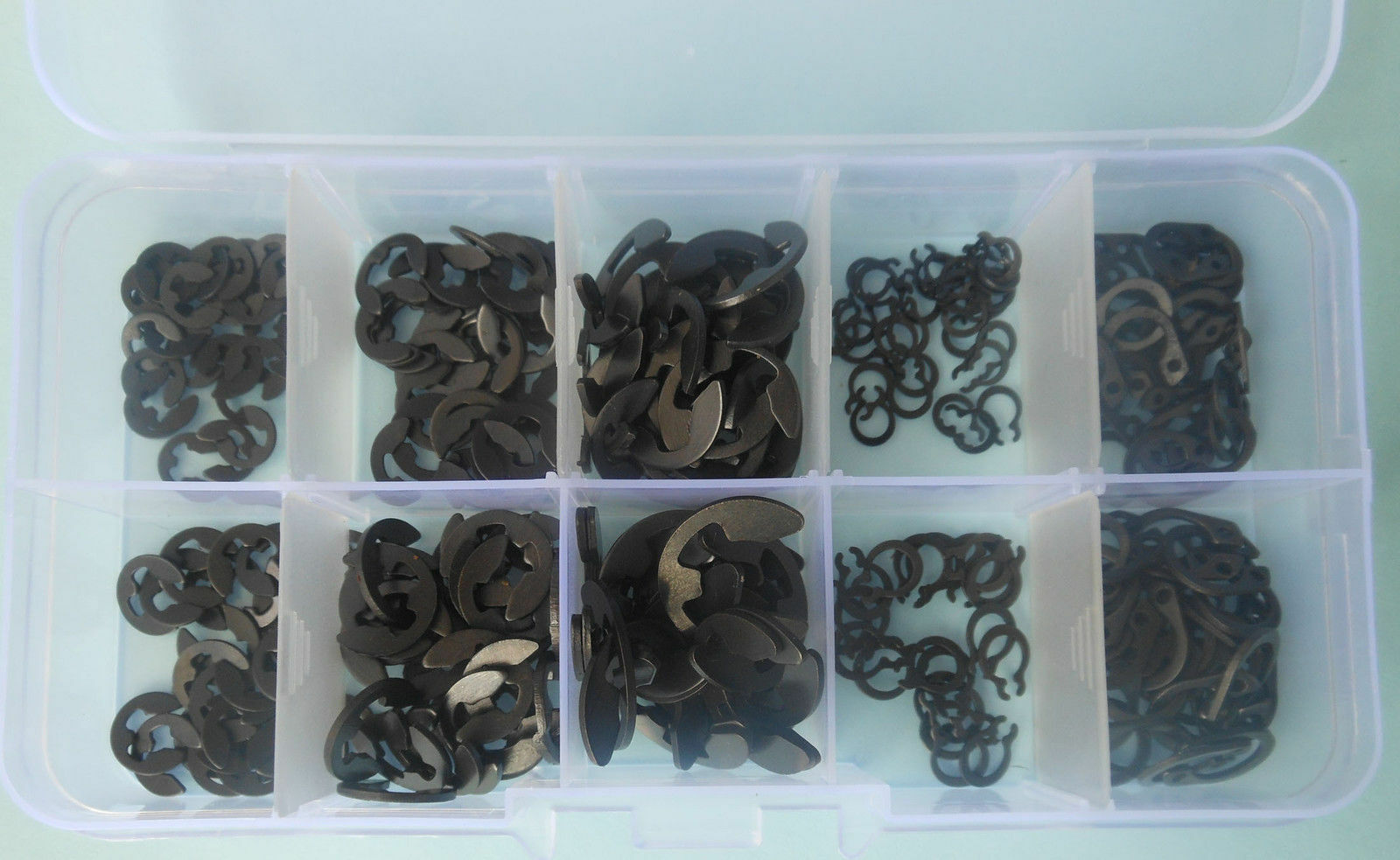 300pcs E-Clip Assortment Kit Set Black Oxide Finish Retaining Ring Circlip