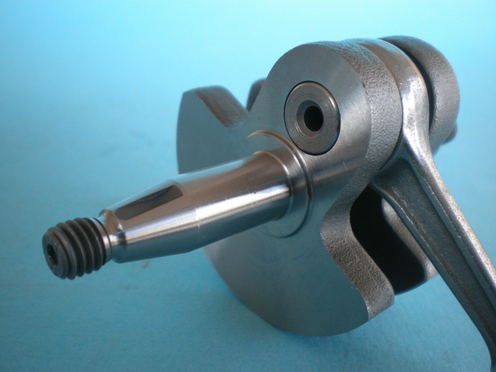 Crankshaft Assembly for STIHL BT120, BT121, FR350, FT250, HT250, SP200