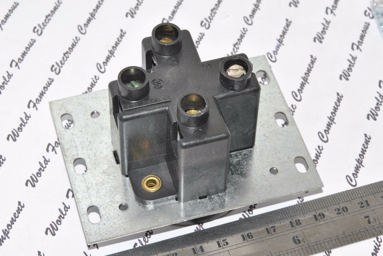 1pcs-COOPER 5744N NEMA 14-30R 30A 125/250V AC Power Receptacle