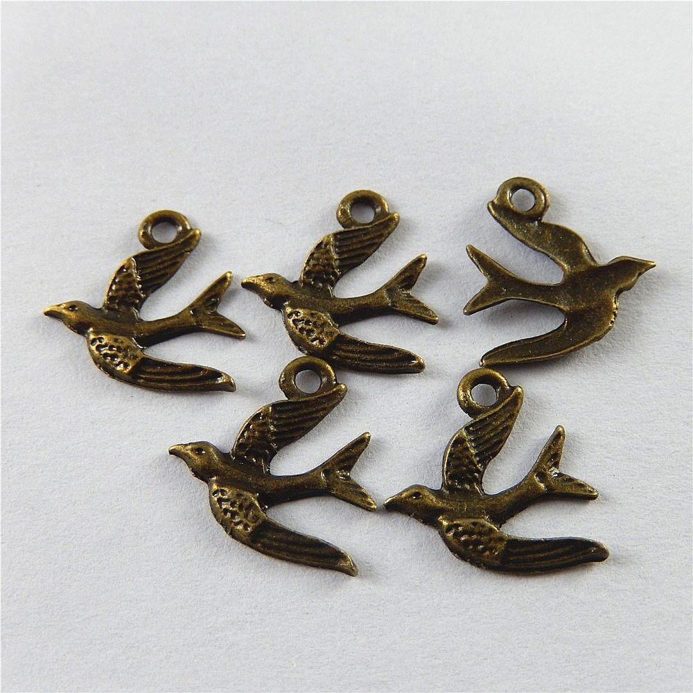 100 pcs Antiqued Alloy Cute Bird Charms Bronze Color Pendant Findings 16x14mm