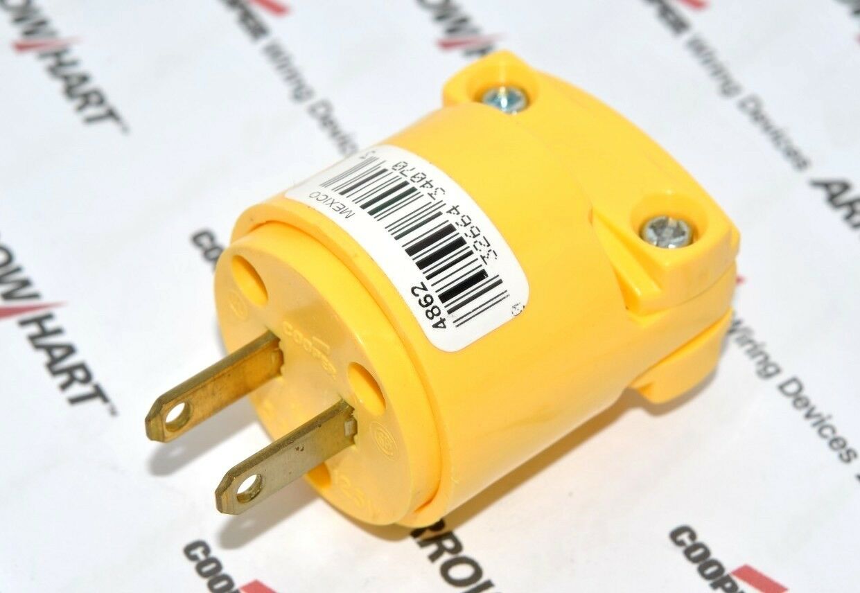1pcs-COOPER 4862 15A 125V NEMA 1-15 Commercial Grade Vinyl Plug