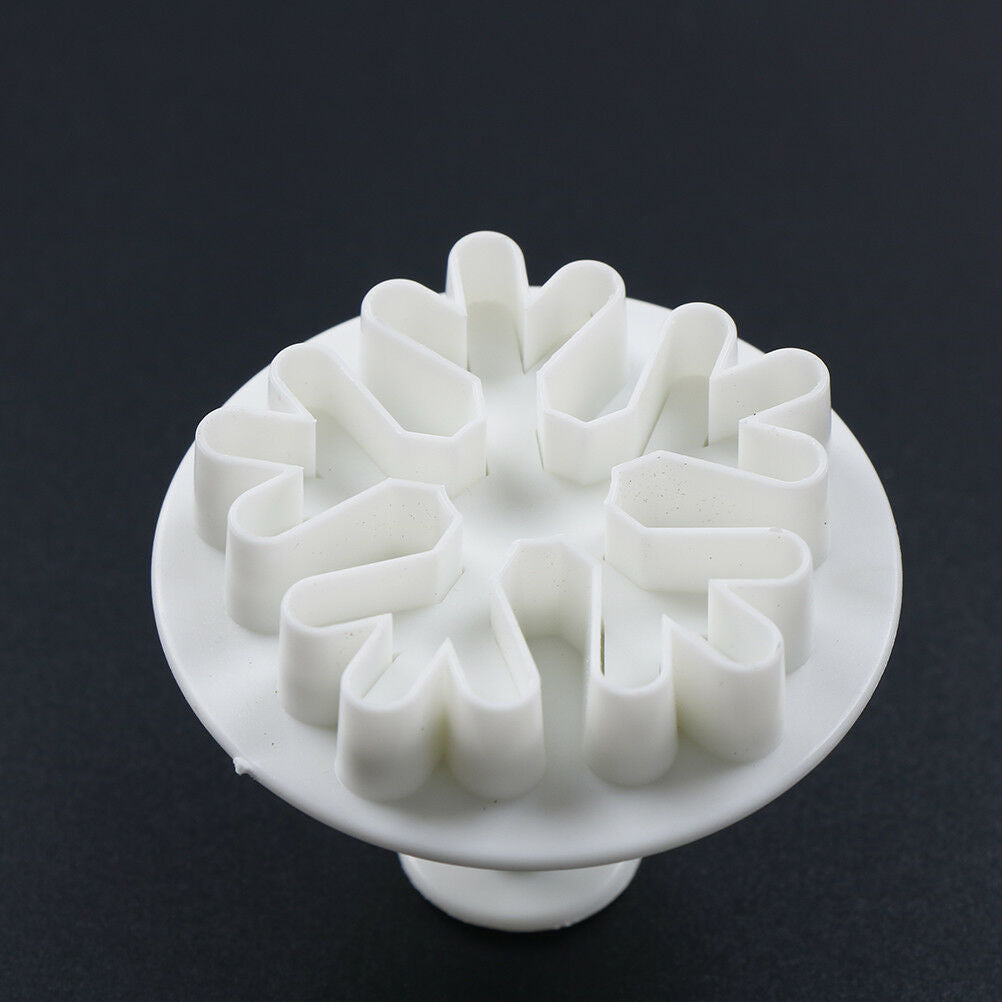 3pcs Snowflake Plunger Cutter Mold Sugarcraft Fondant Cake Decorating Tool.l8