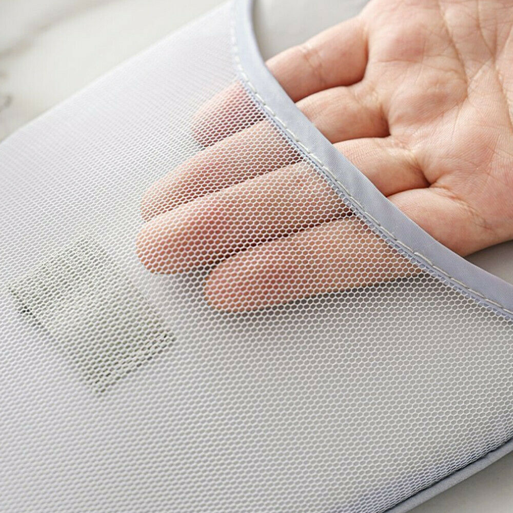 Hand-Held Mini Ironing Pad Garment Steamer Ironing Glove Protective Mitt