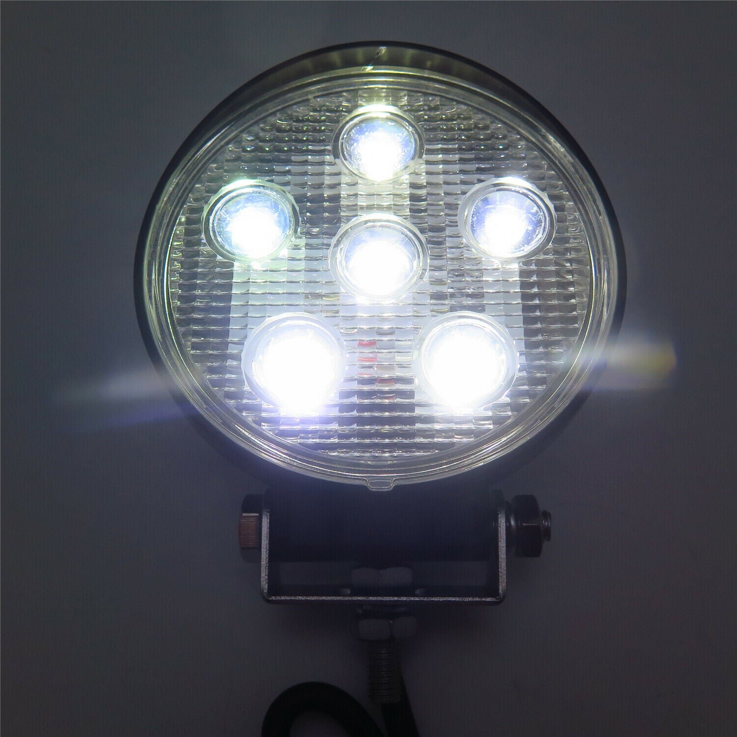 Round 18W Spot BEAM LED Off Road Work 6 LED Light 12V 24V for Universal SUV Car