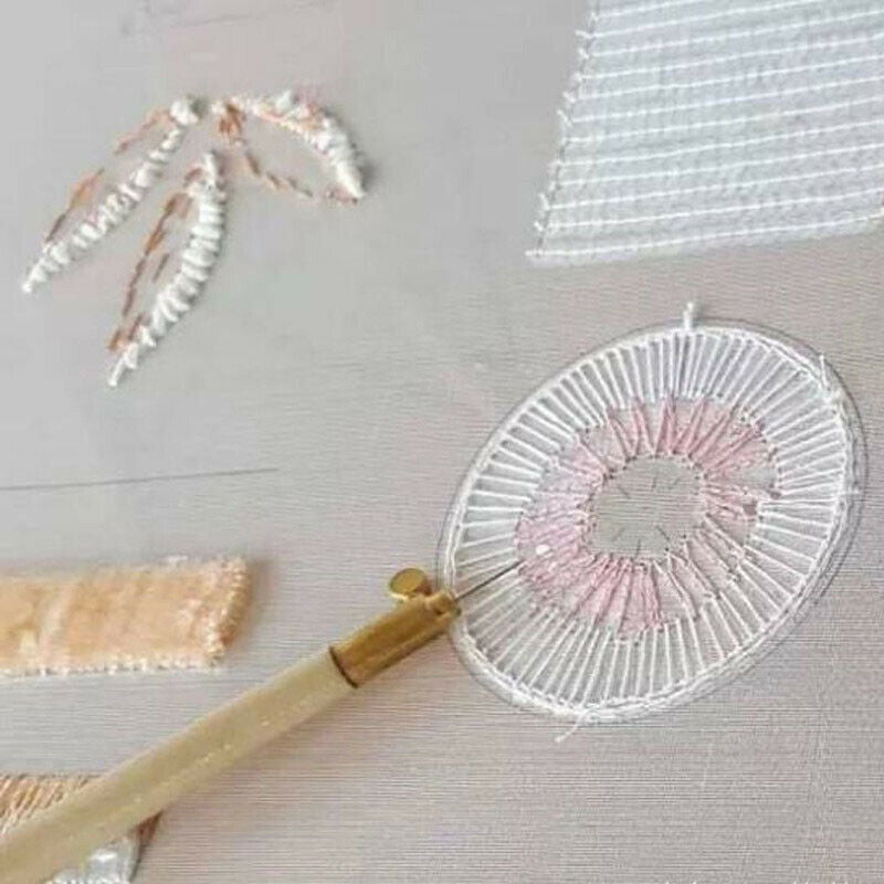 1pc Wooden French Embroidery Needles Tambour Crochet Hook with 3 Needles.l8